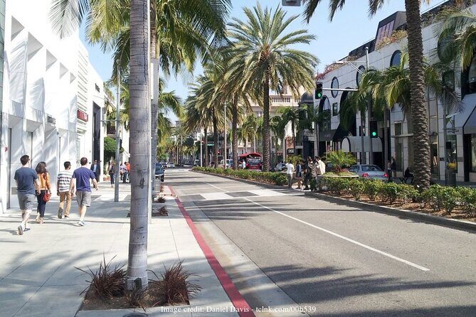 Beverly Hills & Rodeo Drive: Private 2-hour Walking Tour - FAQ