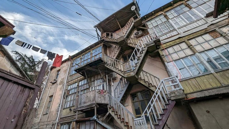 Beyond the Old City: Tbilisi's Hidden Gems Walking Tour - An In-Depth Look at the Tour