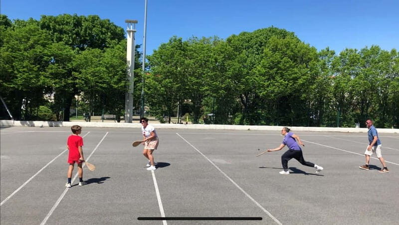 Biarritz happiness: Guided tour by Segway/e-bike + Pala - Frequently Asked Questions