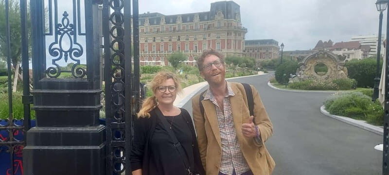 Biarritz: Walking Tour with a true native Basque ! - Key Points