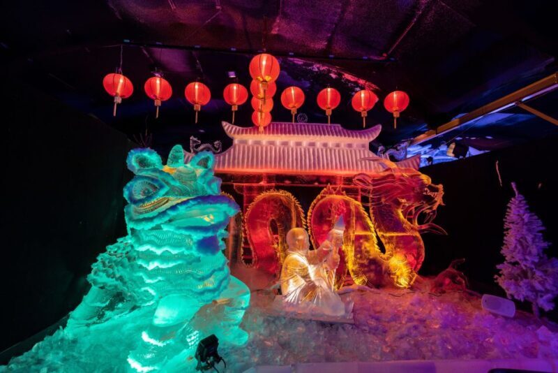 Biddinghuizen: Dutch Ice Sculpture Festival Entry Ticket - FAQ