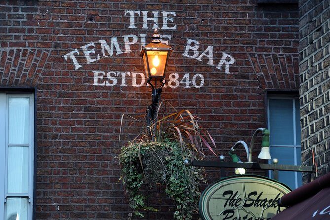 Big Bus Dublin Hop-on, Hop-off Sightseeing Tour with Live Guide - FAQ