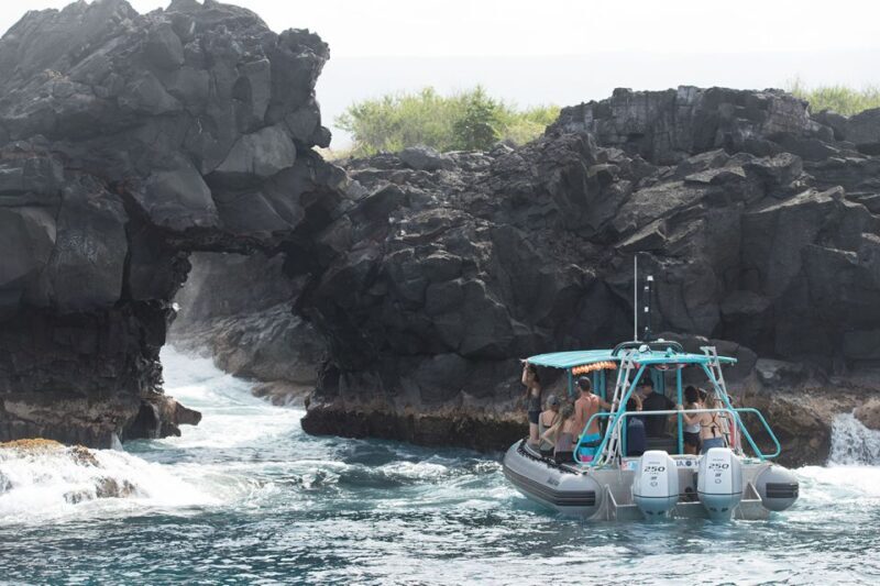 Big Island: Kona Half-Day Boat Tour with Snorkeling & Lunch - The Itinerary: What You Can Expect from Start to Finish