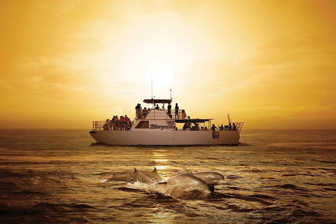 BIG Sunset Cruise - Dinner & Dolphin Watching in Guam - Setting the Scene: What the Tour Looks Like
