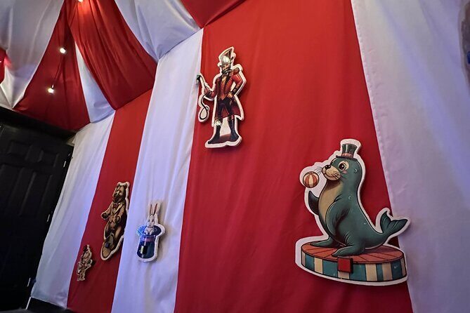 Big Top Blast - The Setting and Atmosphere