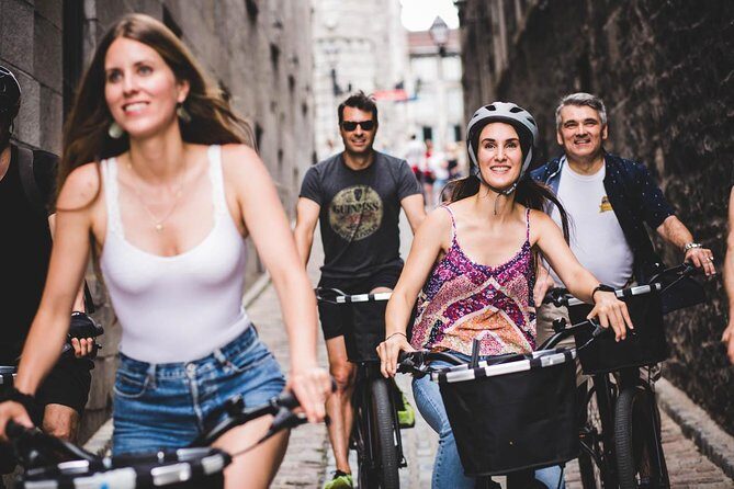 Bike / E-bike Tour : Downtown, Old Montreal, Waterfront by Fitz - Practical Tips for Booking and Participating