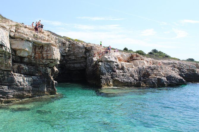 Bike Experience through Kamenjak - Exploring the Kamenjak Coast on Two Wheels: An Honest Look at the Bike Experience