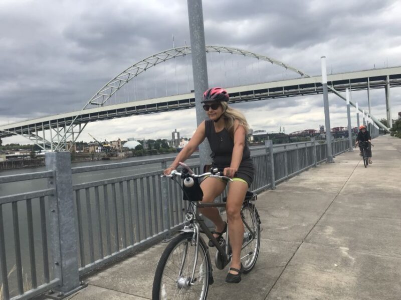 Bike Portland: Bridges, Neighborhoods, Poetry, and Roses - Why You Might Love This Tour