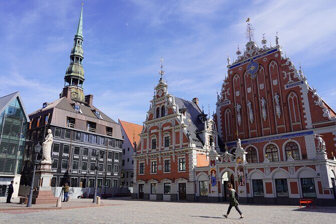 Bike Tour in Riga with Professional Guide - What’s Included and What’s Not