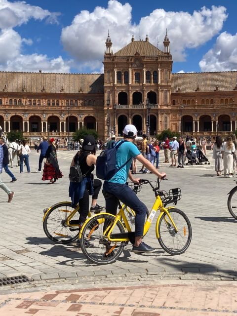 Bike Tour in Seville - Group Size, Accessibility, and Flexibility
