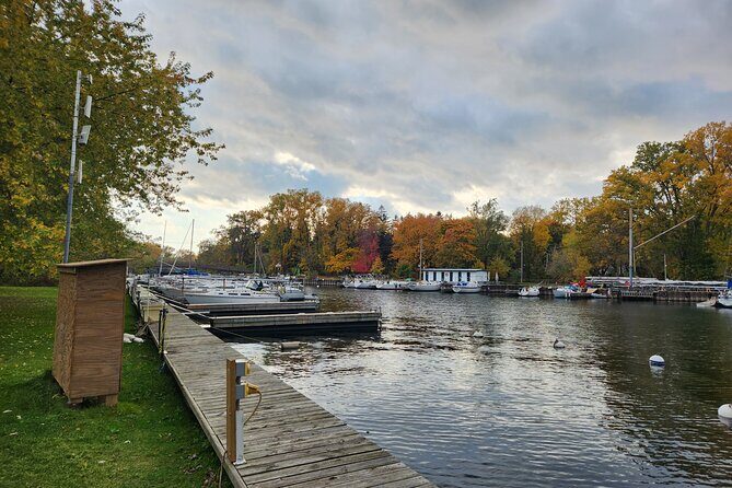 Bike Tour Toronto Harbourfront and Toronto Islands (Economical) - Exploring Toronto’s Waterfront from a Bike