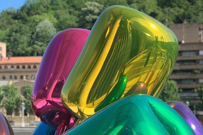 Bilbao Guggenheim Museum Private Tour with Official Tour Guide 100% Personalised - What Some Guests Say