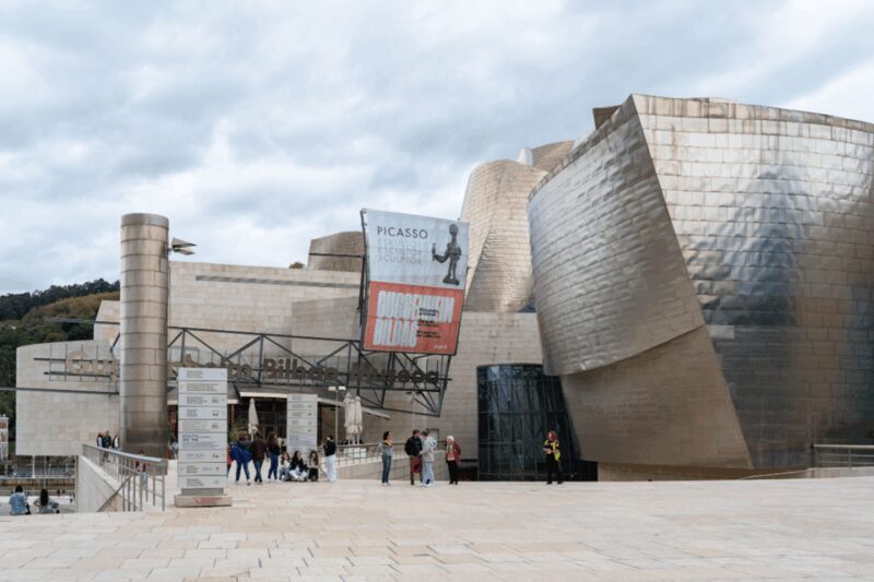 Bilbao: Skip-the-Line Guggenheim Museum Guided Tour - Key Points