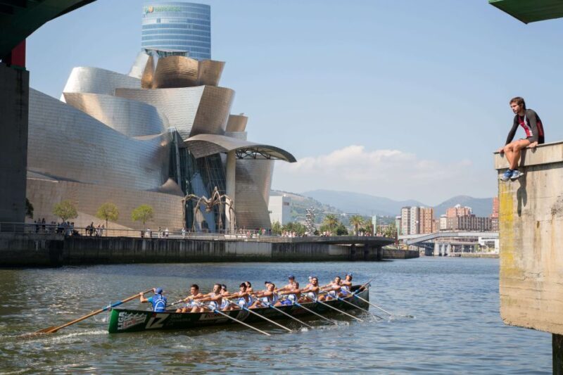 Bilbao: Small-Group Guided Walking Tour - Key Points