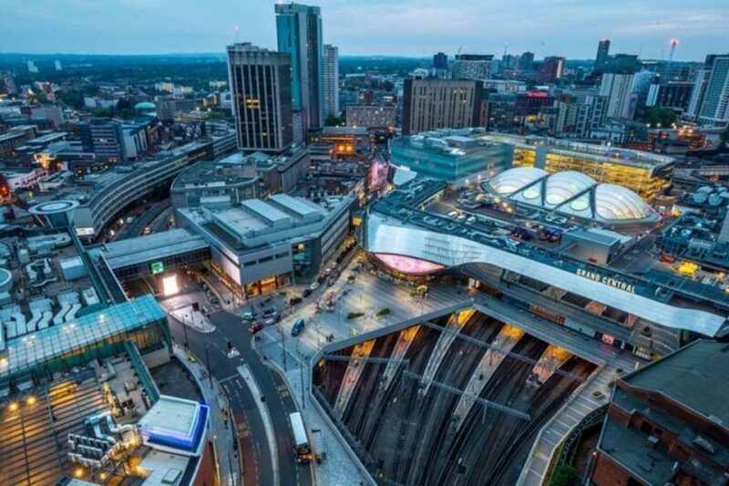 Birmingham : Must-see Attractions Private Walking Tour - Key Points