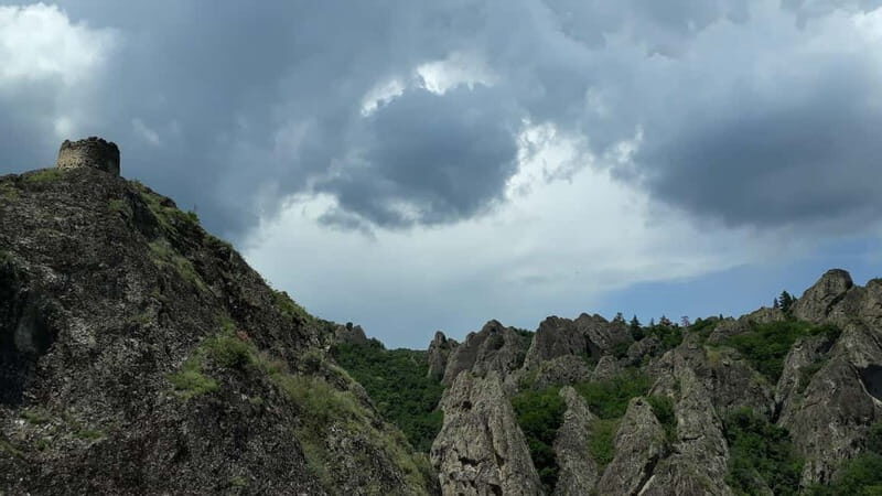 Birtvisi Canyon: One Day Hiking Tour - Key Points