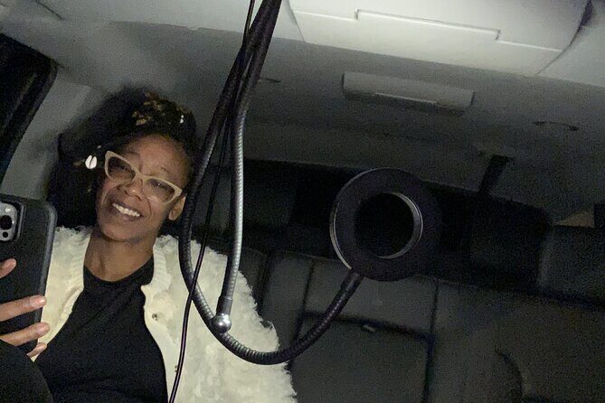 Black SUV Hourly Service & Luxury Airport Transfers - Key Points