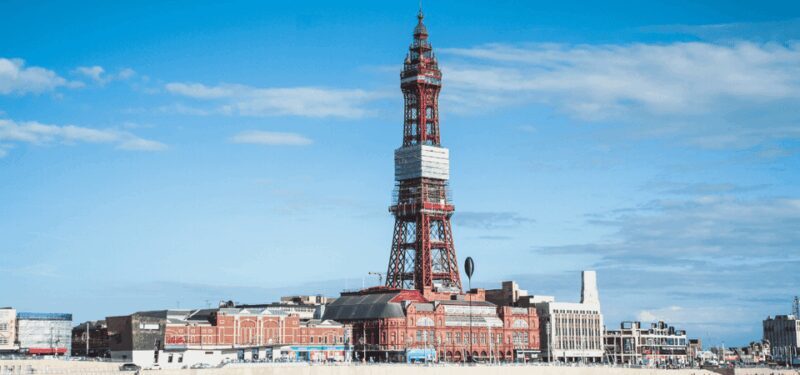 Blackpool Christmas Lights Walking Tour with an App - Key Points