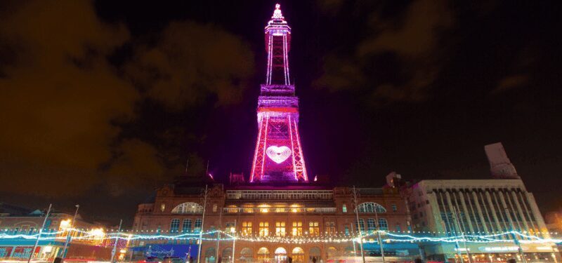 Blackpool Christmas Lights Walking Tour with an App - A Walk Through Blackpool’s Famous Lights