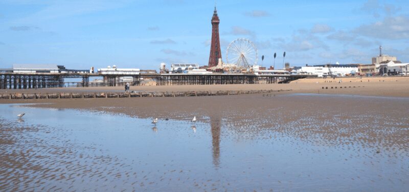 Blackpool Christmas Lights Walking Tour with an App - The Experience Itself