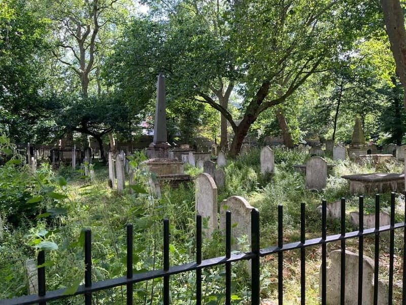 Blake & Defoe's London: Literary Tour & Writing Workshop - A Closer Look at the Experience