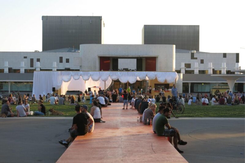 Blick hinter die Kulissen  Führung: Staatstheater Darmstadt - Practical Information and Tips