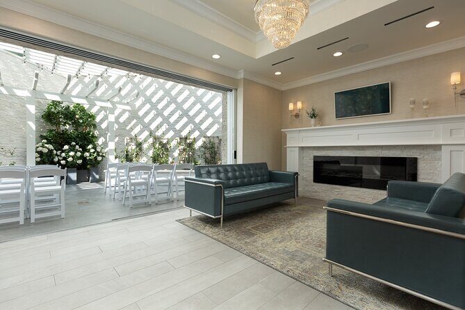 Bliss Chapel Weddings & Vow Renewal - The Ceremony: Seamless and Personal