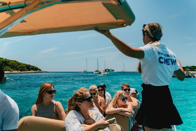 Blue Cave & 6 Islands Speedboat Tour From Split or Podstrana - Who Should Consider This Tour