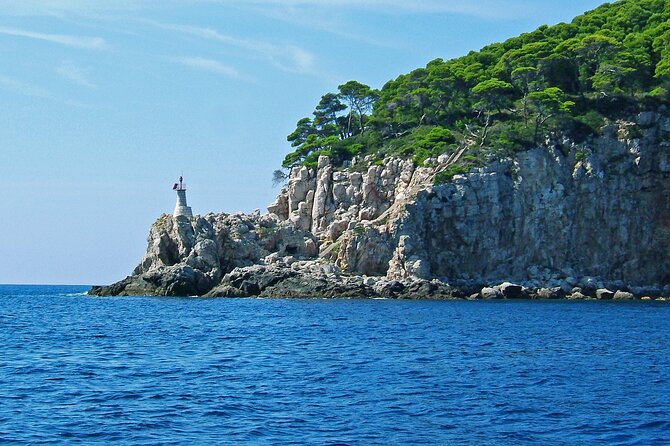 Blue Cave and caves Discovery Dubrovnik - Group Tour by Boat - Stop 1 in Dubrovnik: Brief Boarding Time, Then Out
