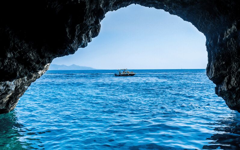 Blue Cave and Elaphiti Islands Private Speed Boat Tour - Key Points