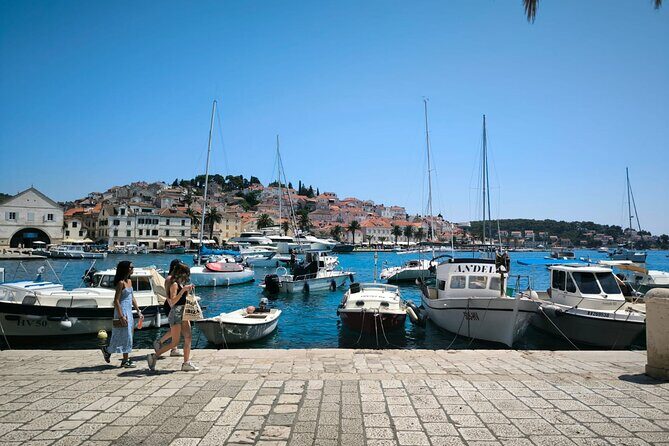 Blue cave and Hvar - 5 Islands speedboat tour from Split - FAQs