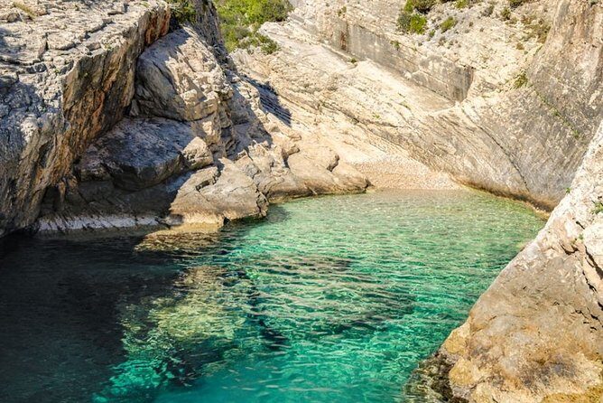 Blue cave group tour with swimming and snorkelling from Hvar - What You Can Expect on This Tour
