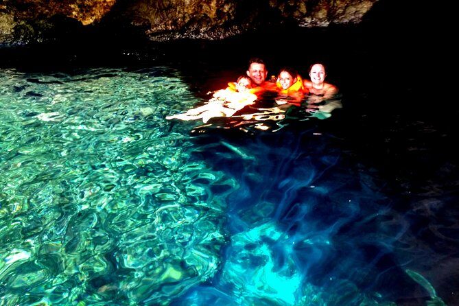 Blue Cave & Hvar : Five Islands Private Speedboat tour - Setting Out: Starting the Adventure