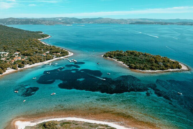 Blue Lagoon & 3 Islands Small-Group Speedboat Tour - Weather and Seasonal Considerations