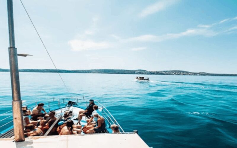 Blue Lagoon Boat Tour from Trogir with Lunch and Drinks - What to Expect on This Tour