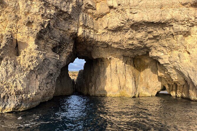 Blue Lagoon Ferry and Caves Tour - FAQ