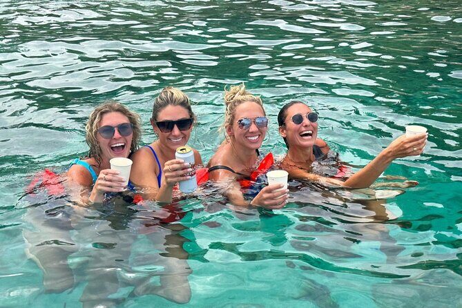 Blue Lagoon Tour from Split with Bottled Water and Wine Included - Authentic Voice from the Crowd