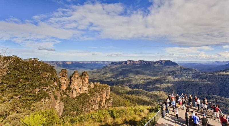 Blue Mountains Adventure: Scenic World, Zoo & Koala Photo - Leura: lunch break plus a little town wandering