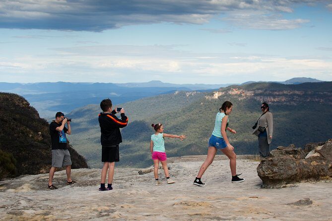 Blue Mountains Small-Group Insider Tour from Sydney - The Hiking & Physical Expectations
