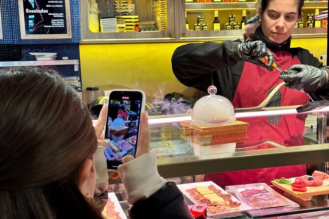 Bluefin Tuna tasting in the most Prestigious Market of Spain - Who Should Consider This Tour?