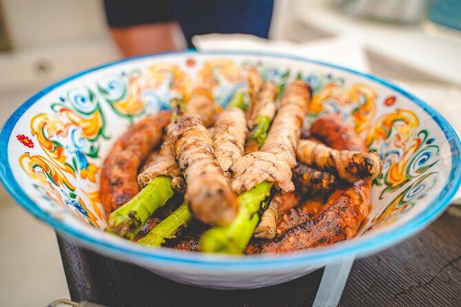 Boat excursion with barbecue on board - FAQs