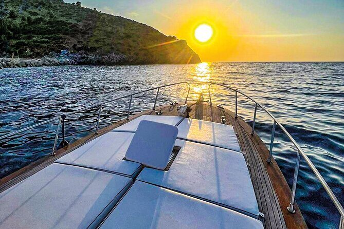 Boat experience in the crystal clear waters of Cilento - What to Expect from This Cilento Boat Tour