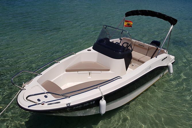 Boat rental without license - B450 'Theia' (4p) - Can Pastilla - What Its Like to Rent the Theia