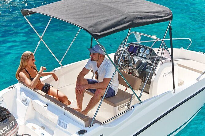 Boat rental without license - B520 'Neptuno' (5p) - Can Pastilla - FAQs