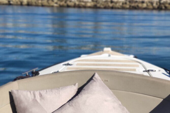 Boat Rental Without License in Benalmádena - What to Expect from Your Boat Rental in Benalmádena