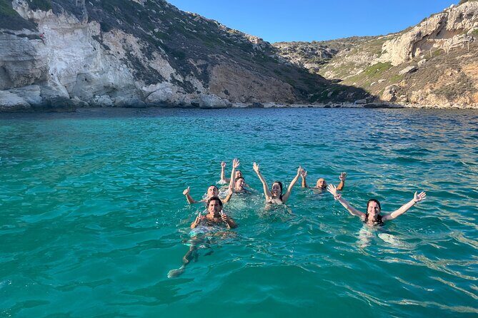 Boat Tour at Devil's Saddle: 4 Swim Stops, Snorkeling & Prosecco - Why This Tour Stands Out