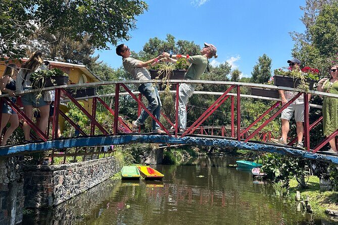 Boat Tour in Mexico City and Live Guide Drinks and Tacos - FAQs About the Boat Tour in Mexico City