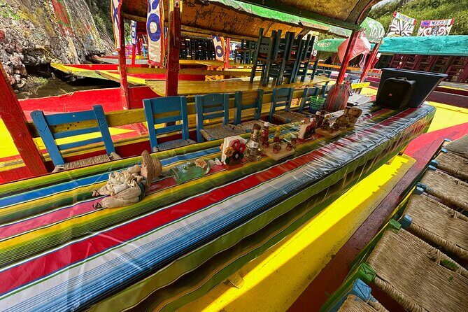 Boat Tour in Mexico City and Mezcal Party with food and drinks - Who Should Book This Tour?