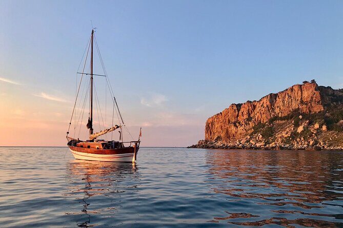 Boat Tour in Mondello Bay in Sicily - Why Choose This Boat Tour?