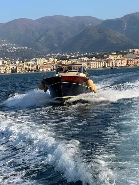 Boat tour of Capri or Amalfi Coast - Exploring the Boat Tour of Capri or Amalfi Coast: An Honest Review for Travelers